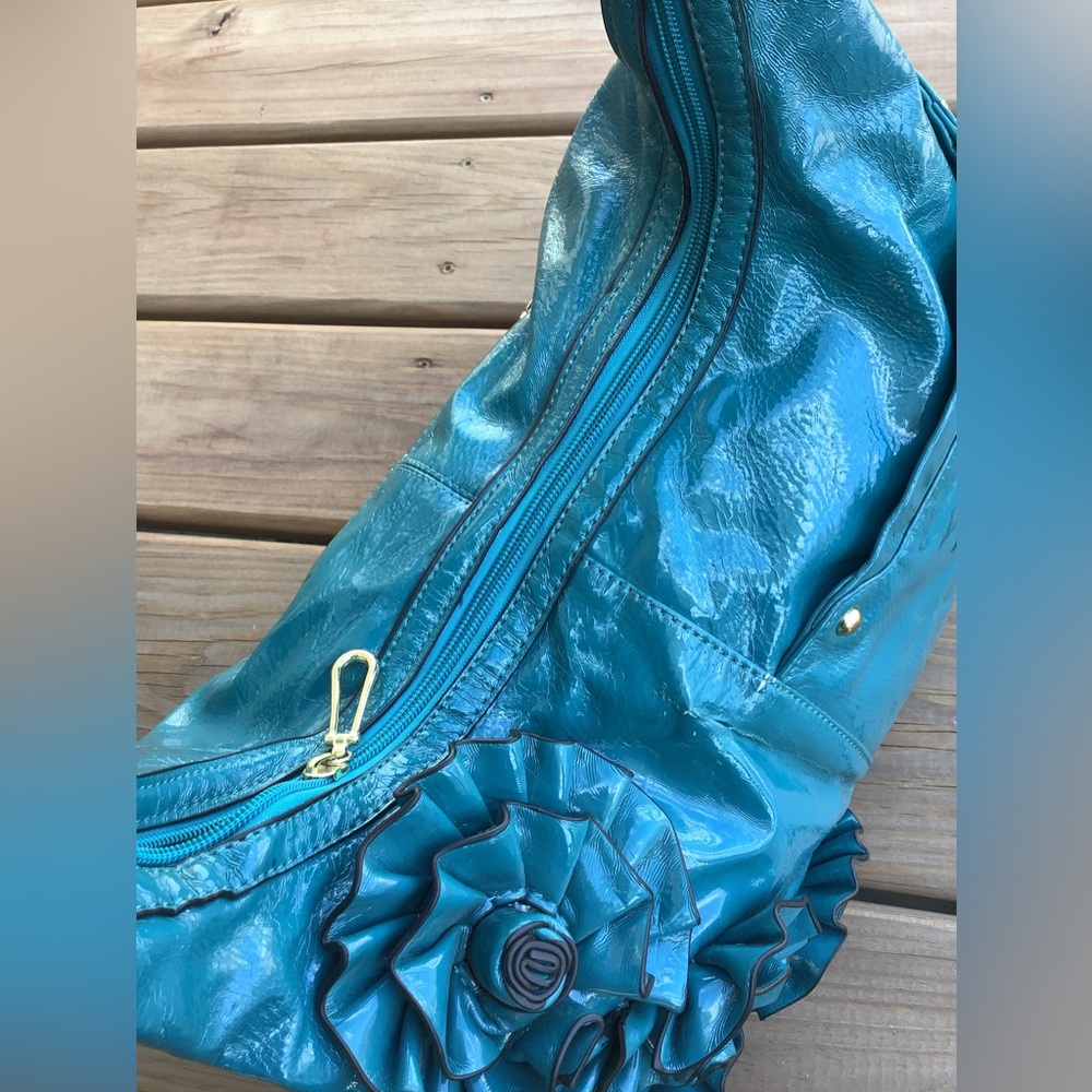 Nice hobo bag 🌸🌸 - Picture 10 of 14